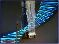 Żyrandole światłowodowe ledowe podświetlenie schodów