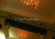 Żyrandol światłowodowy Kryształowe Kule w łazience. Dekoracje świetlne Kraków